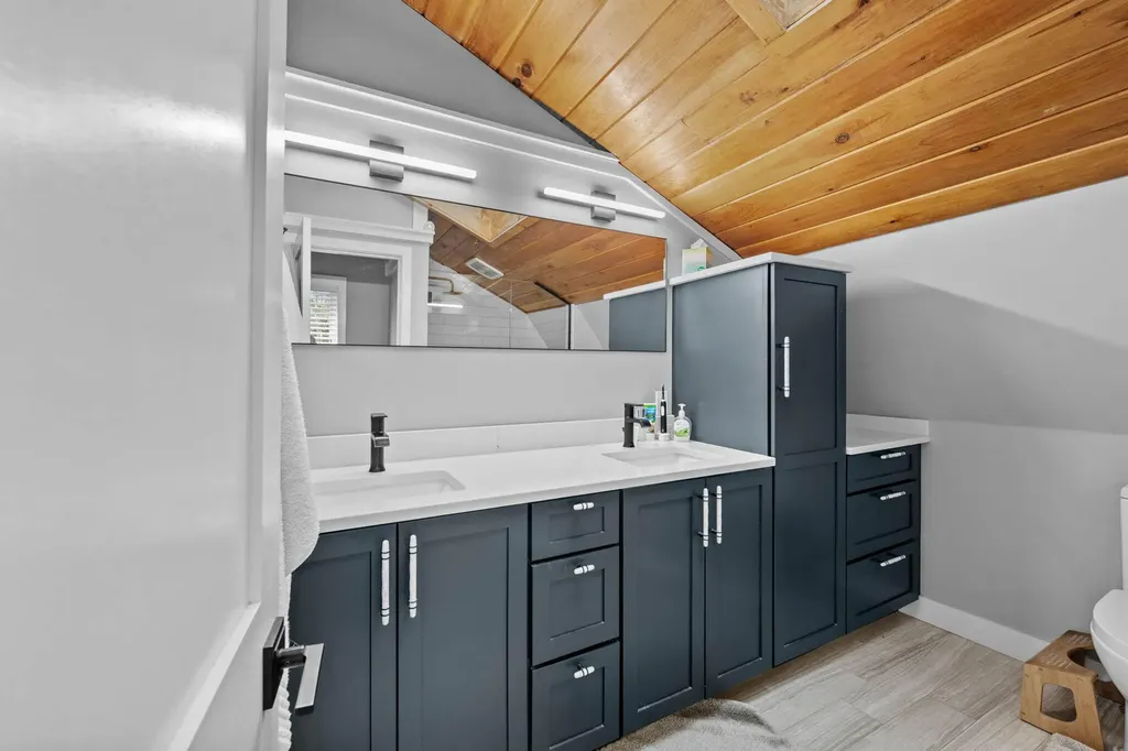 20 Partridge Way Naples ME 04055