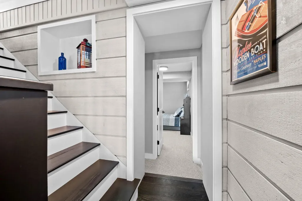 20 Partridge Way Naples ME 04055