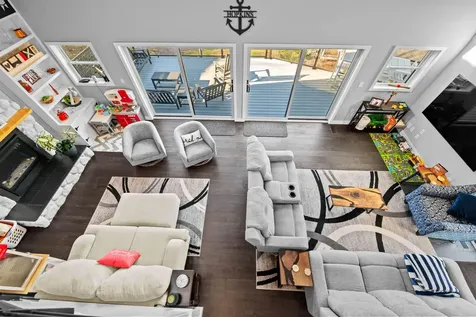 20 Partridge Way Naples ME 04055