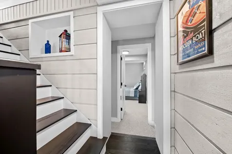 20 Partridge Way Naples ME 04055