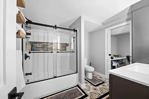 20 Partridge Way Naples ME 04055