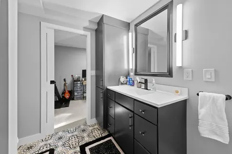 20 Partridge Way Naples ME 04055