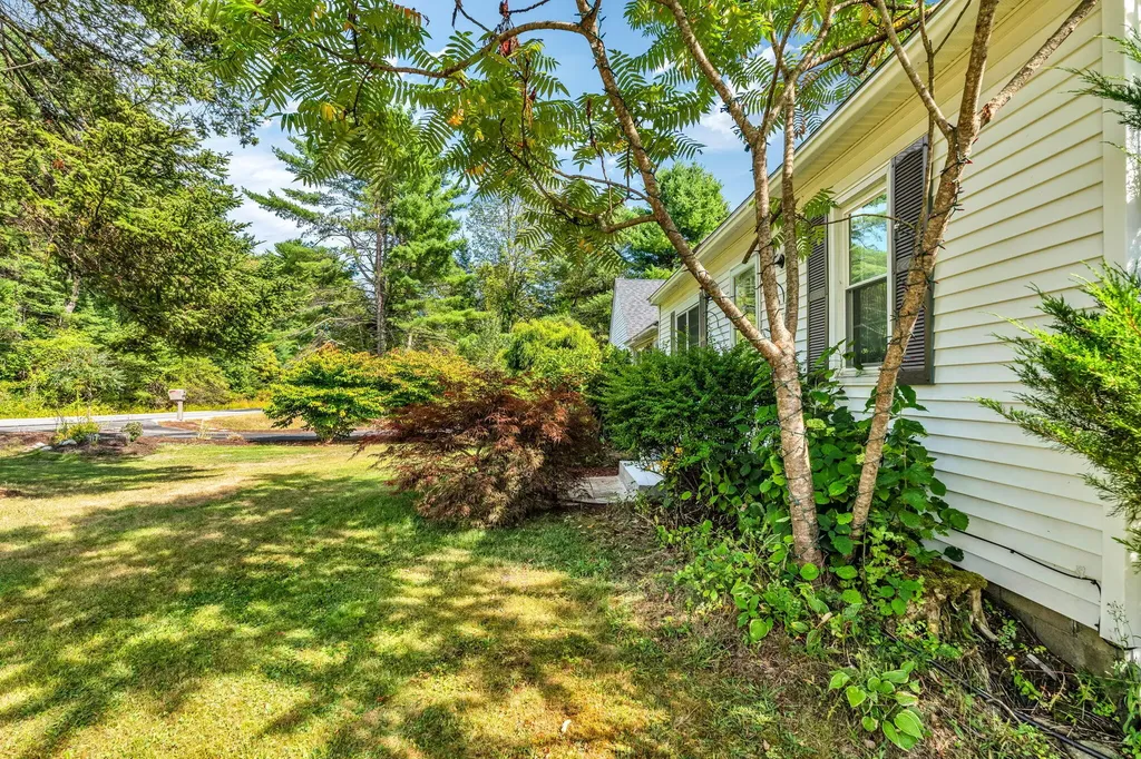 53 Mill Road North Yarmouth ME 04097
