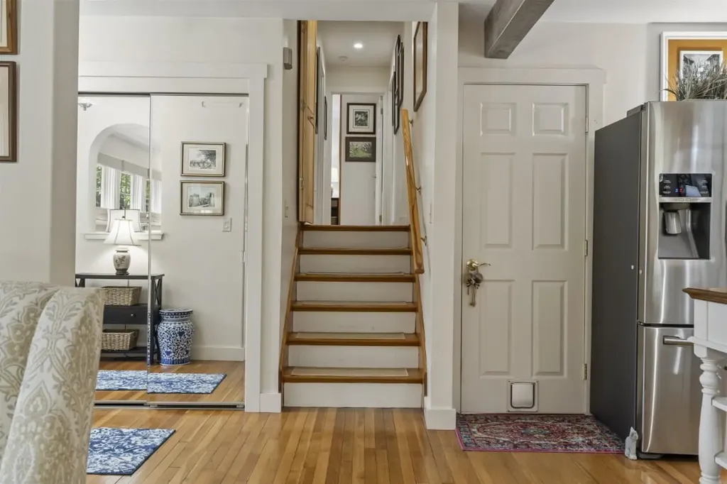 97 Presley Drive Boothbay ME 04544