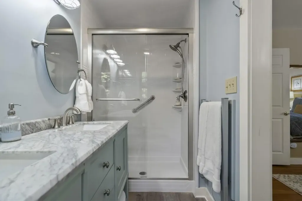 97 Presley Drive Boothbay ME 04544