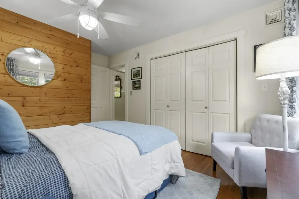 97 Presley Drive Boothbay ME 04544