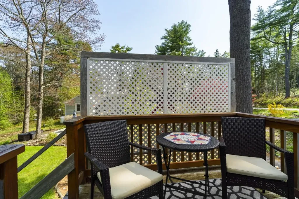 97 Presley Drive Boothbay ME 04544