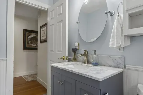 97 Presley Drive Boothbay ME 04544