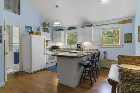 97 Presley Drive Boothbay ME 04544