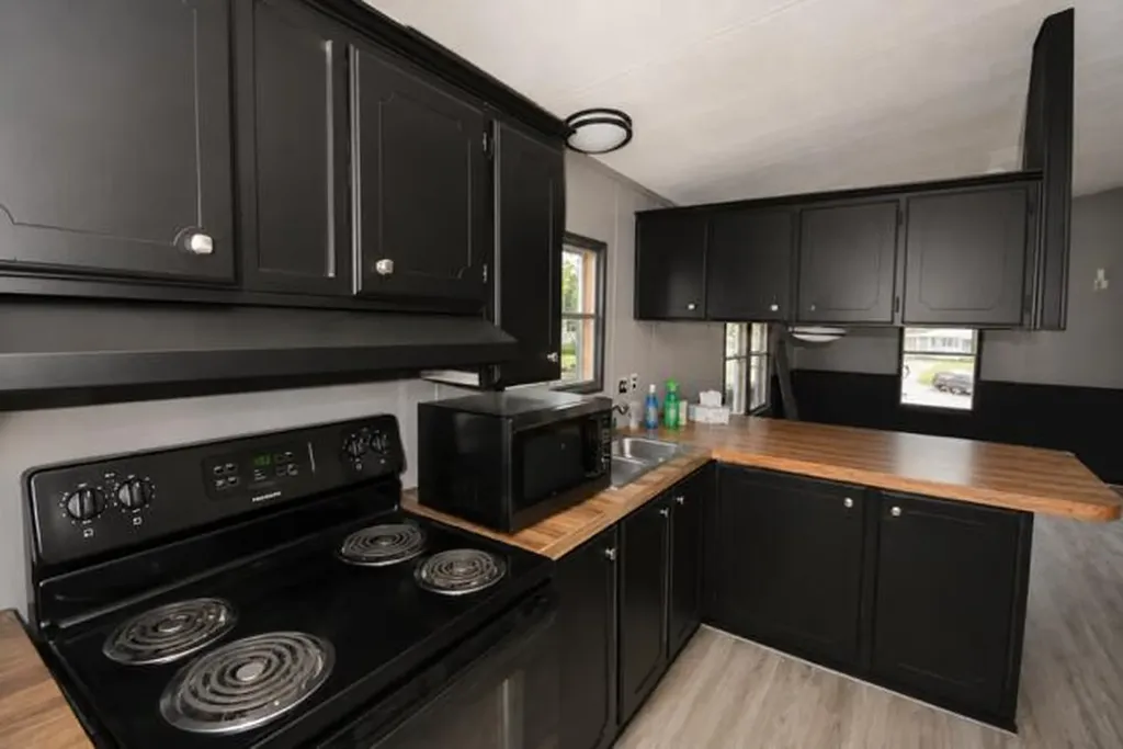 25 Village Drive Lewiston ME 04250