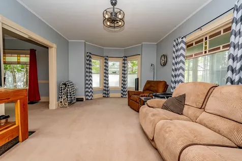 41 High Street Guilford ME 04443
