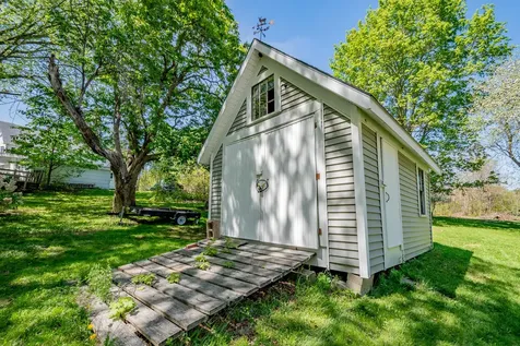 41 High Street Guilford ME 04443