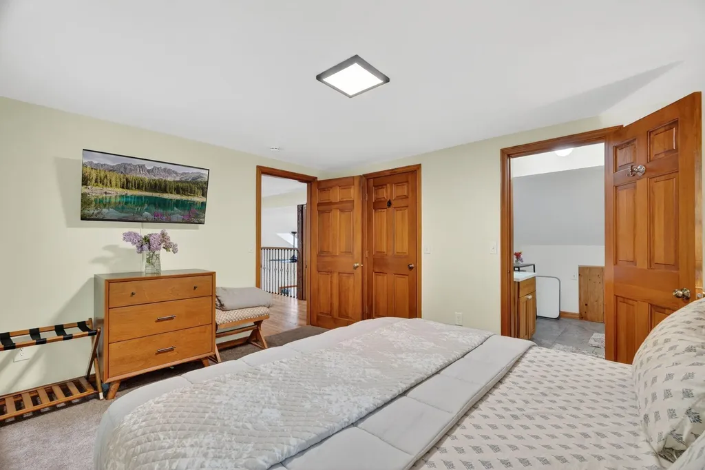 558 Castle Island Road Mount Vernon ME 04352