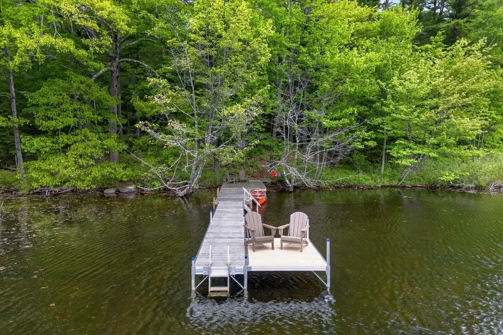 558 Castle Island Road Mount Vernon ME 04352