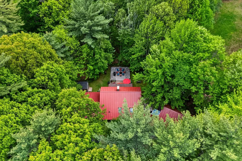 558 Castle Island Road Mount Vernon ME 04352