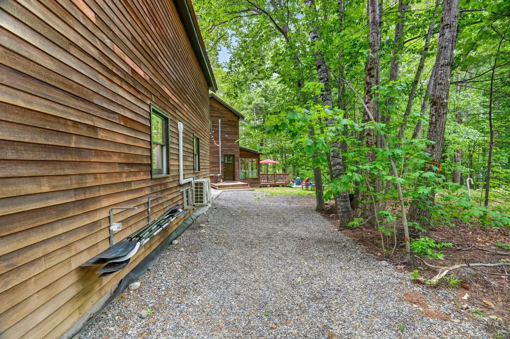 558 Castle Island Road Mount Vernon ME 04352