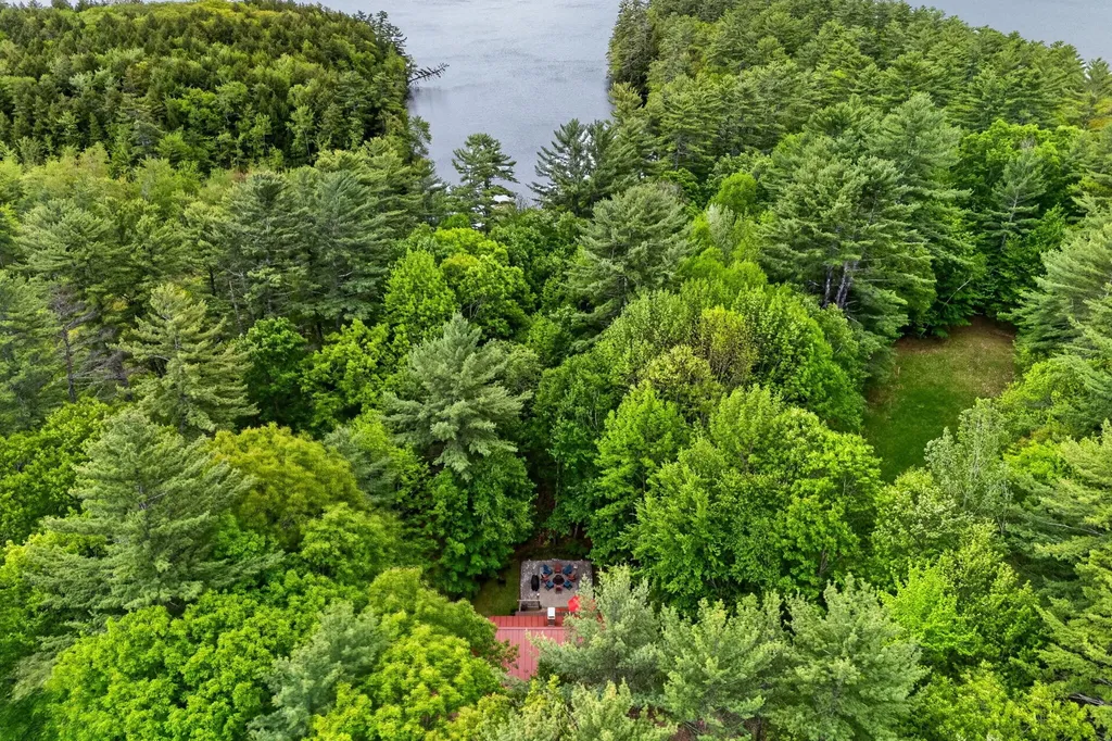 558 Castle Island Road Mount Vernon ME 04352
