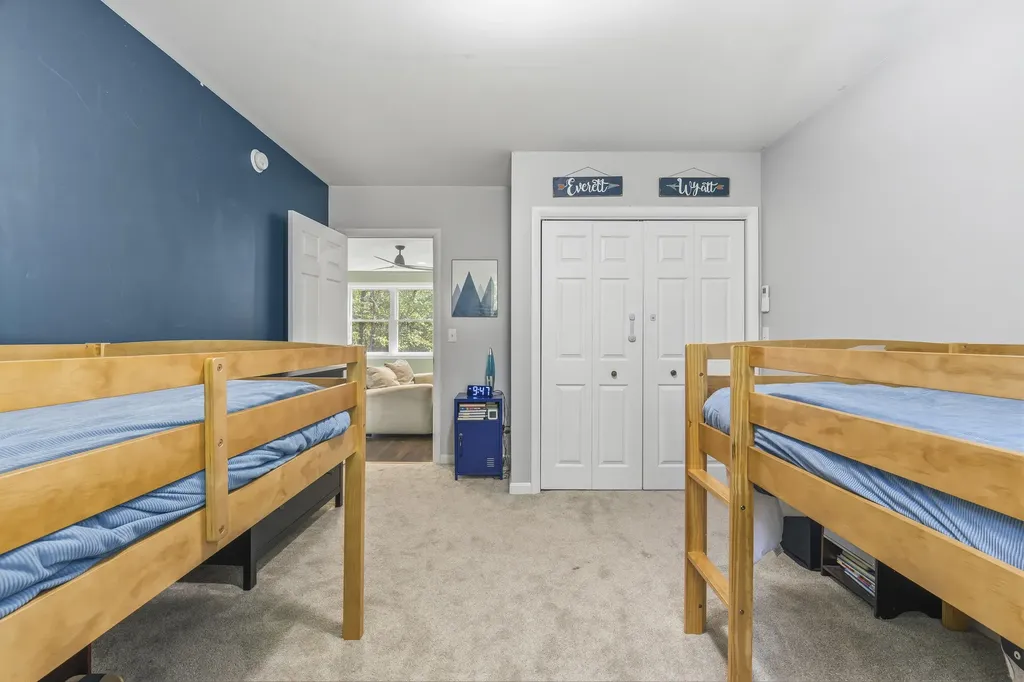 789 Brighton Hill Road Minot ME 04258