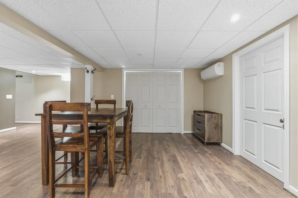 789 Brighton Hill Road Minot ME 04258