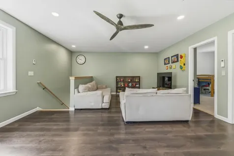 789 Brighton Hill Road Minot ME 04258