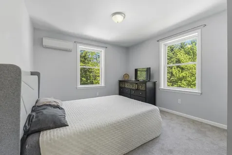 789 Brighton Hill Road Minot ME 04258