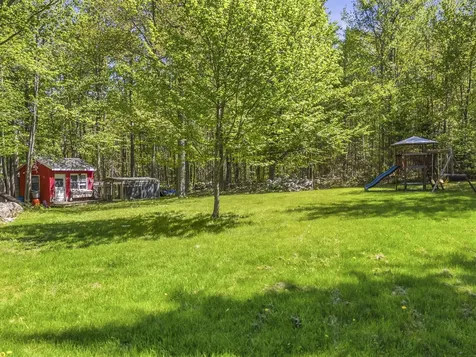 789 Brighton Hill Road Minot ME 04258