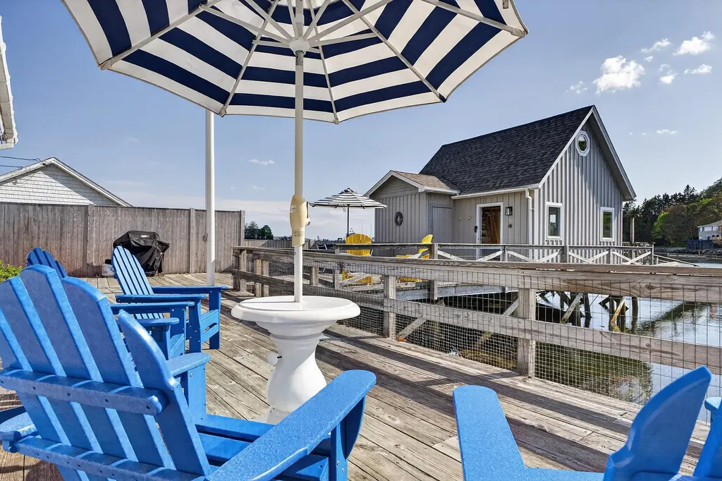 78 West Street Boothbay Harbor ME 04538