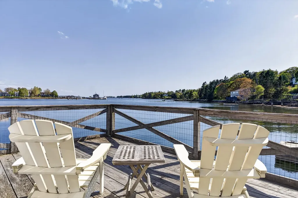 78 West Street Boothbay Harbor ME 04538