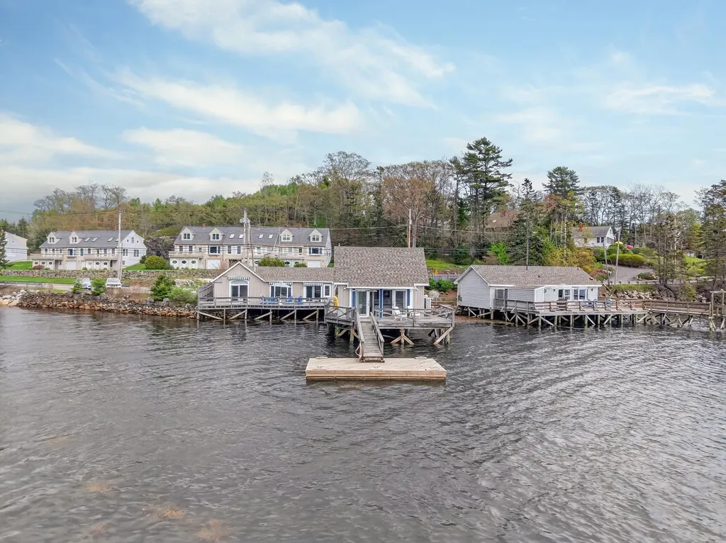 78 West Street Boothbay Harbor ME 04538
