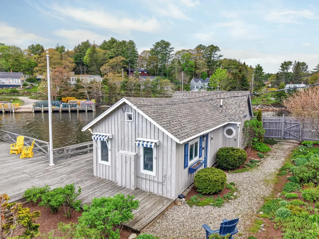 78 West Street Boothbay Harbor ME 04538