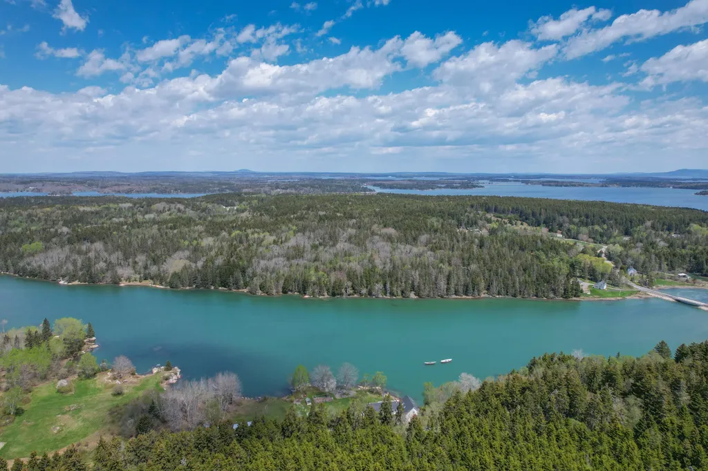 Lot # 72 Oceanville Road Stonington ME 04681