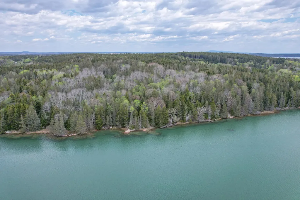 Lot # 72 Oceanville Road Stonington ME 04681