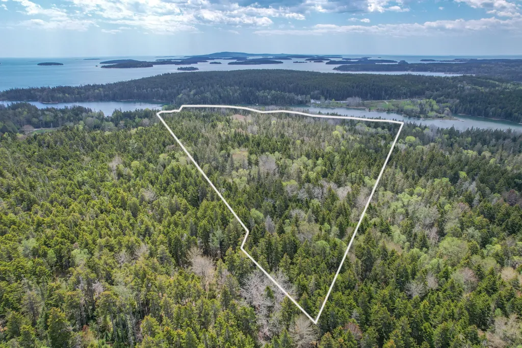 Lot # 72 Oceanville Road Stonington ME 04681