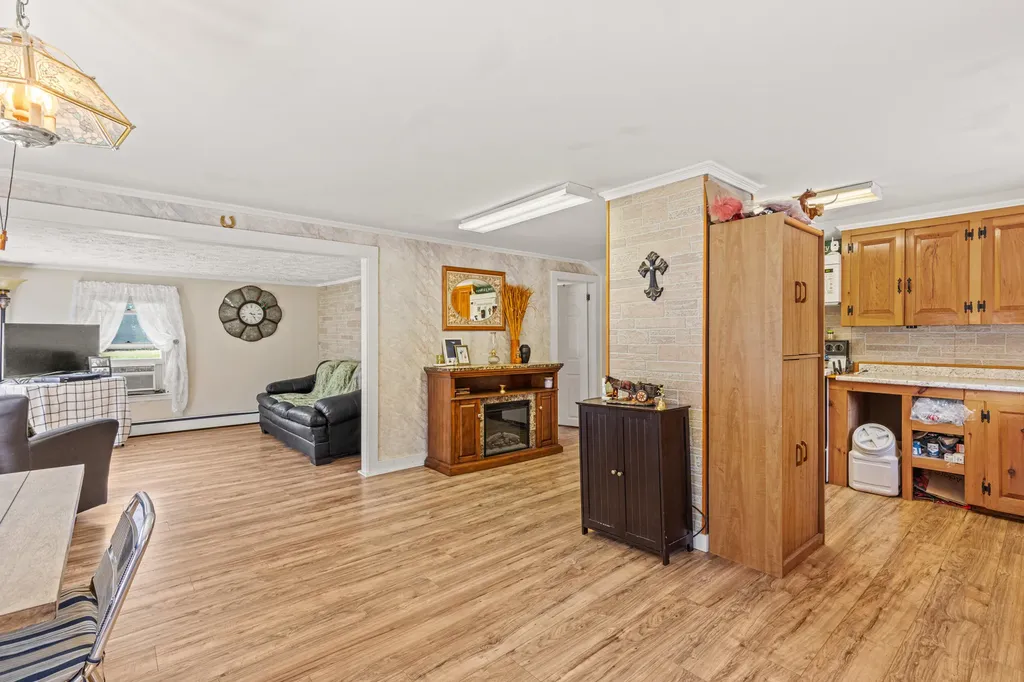 295 Buxton Road Saco ME 04072
