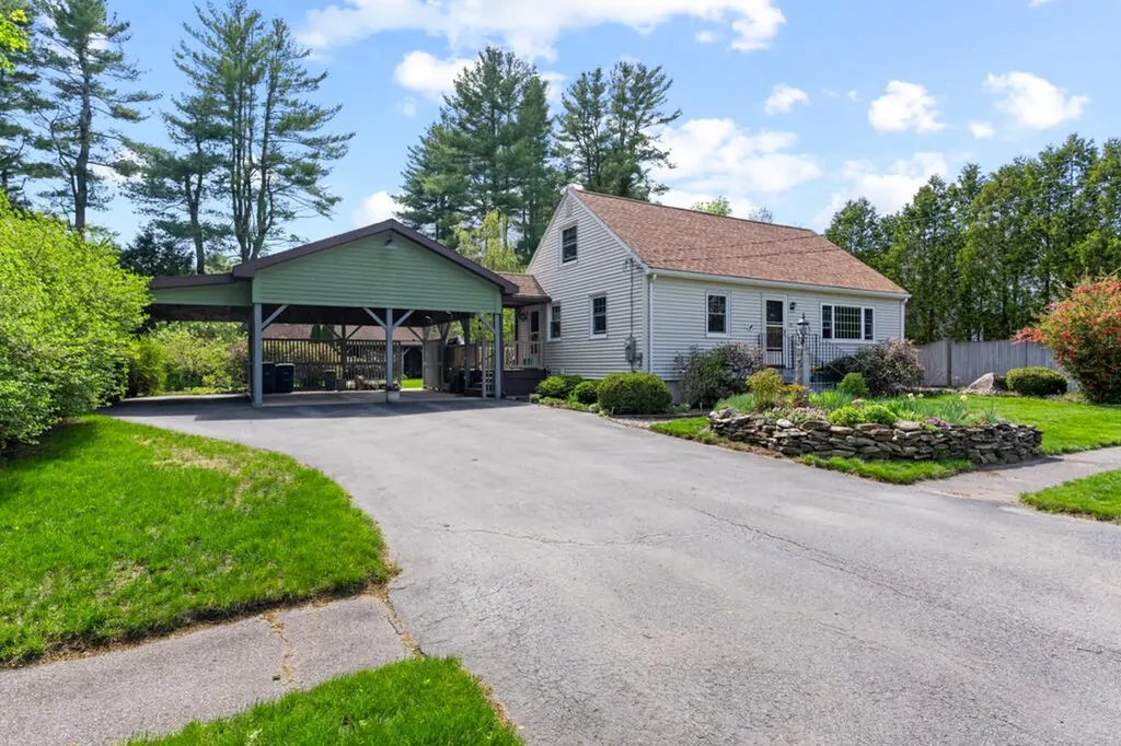 20 Temple Street Westbrook ME 04092