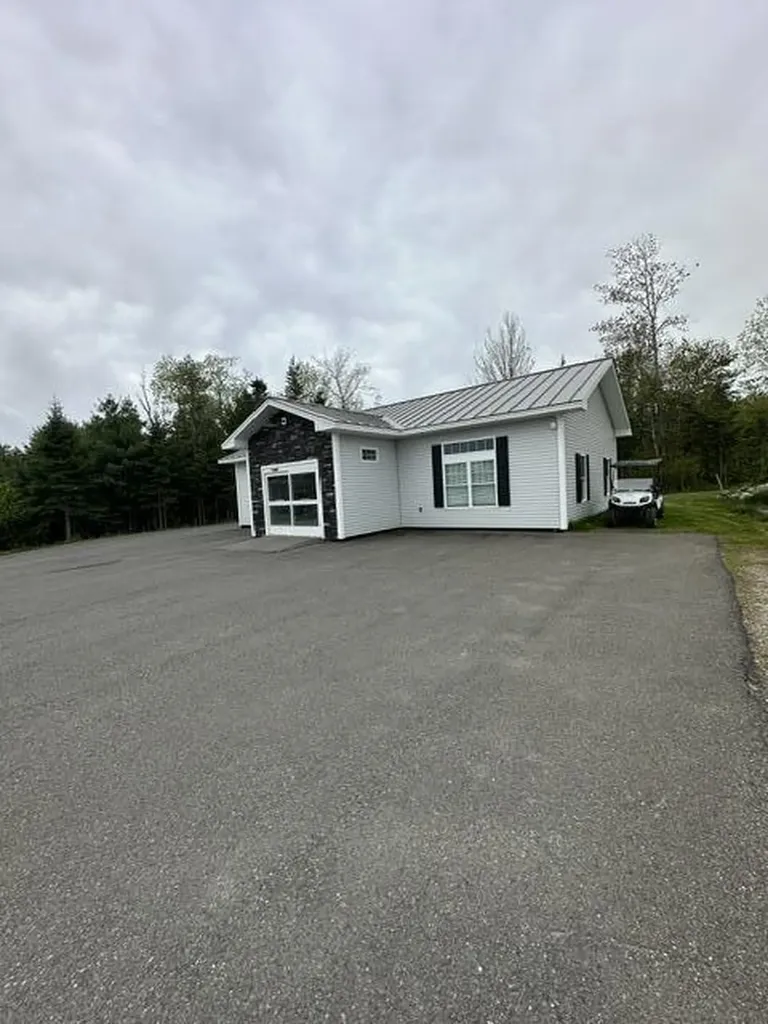57 Baxter Boulevard Bucksport ME 04416