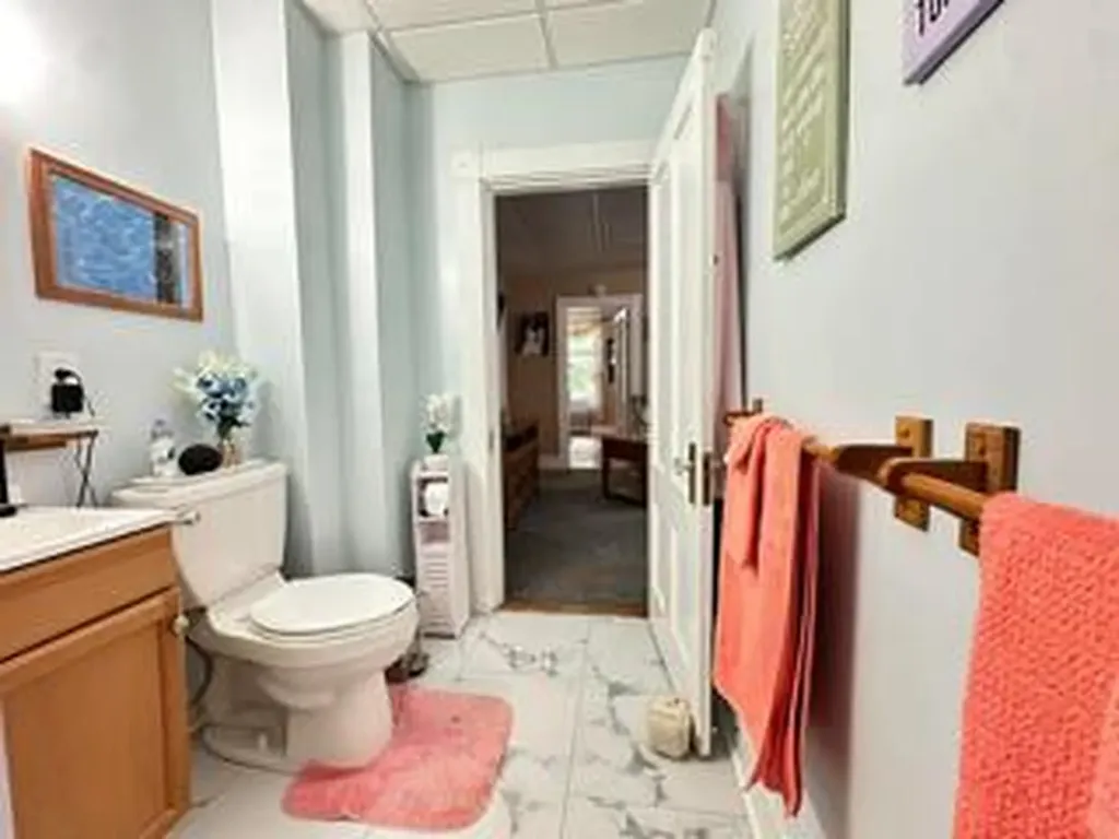 Auburn ME 04210
