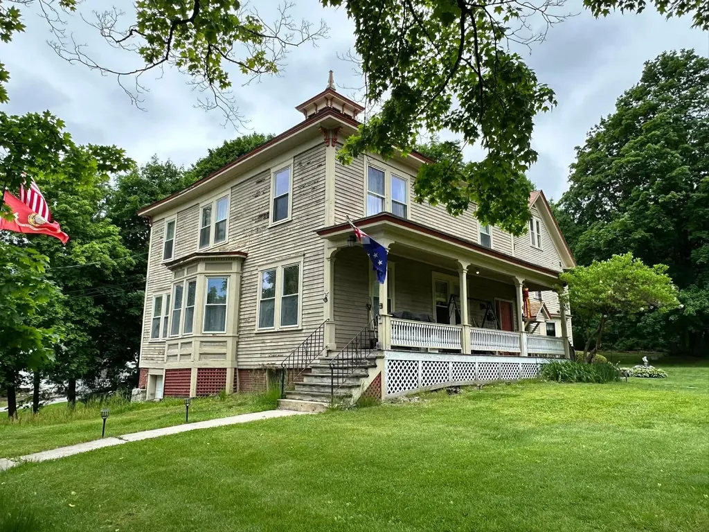 Auburn ME 04210
