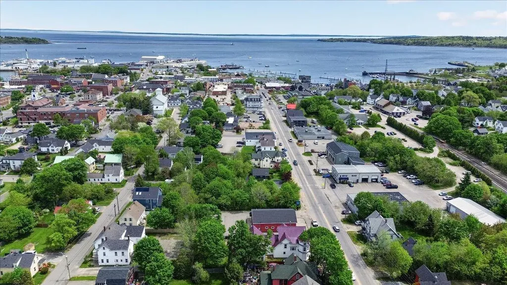 79 Park Street Rockland ME 04841
