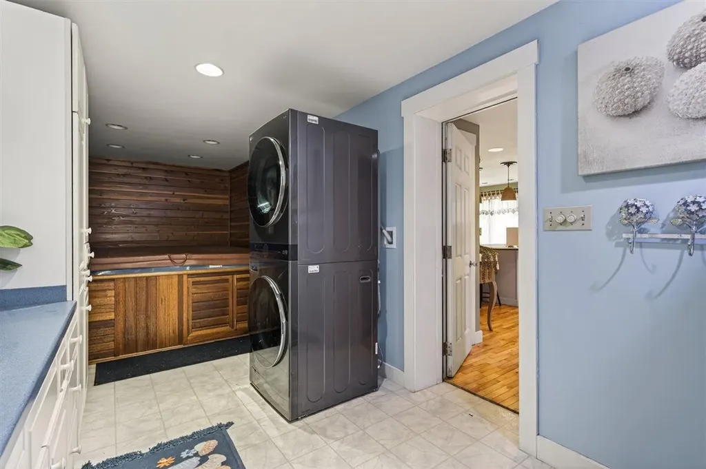 79 Park Street Rockland ME 04841