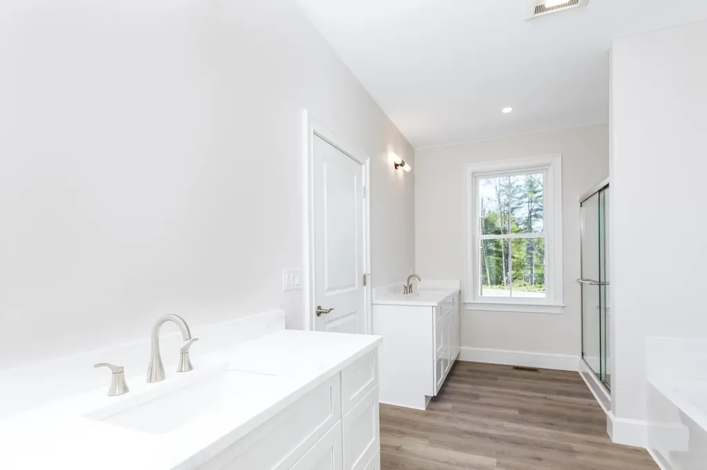 25 Tomahawk Lane Berwick ME 03901
