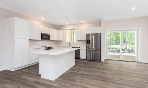 25 Tomahawk Lane Berwick ME 03901