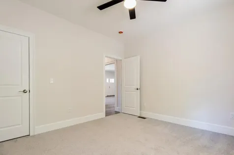 25 Tomahawk Lane Berwick ME 03901