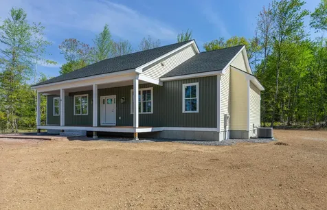 25 Tomahawk Lane Berwick ME 03901