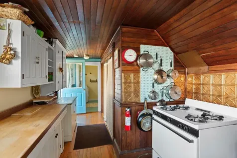 5 Wharf Hill Road Monhegan Island Plt ME 04852
