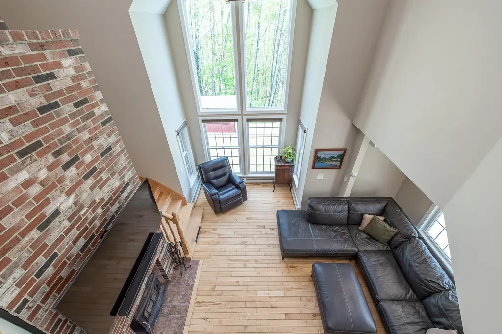 17 Waters Edge Drive Lewiston ME 04240