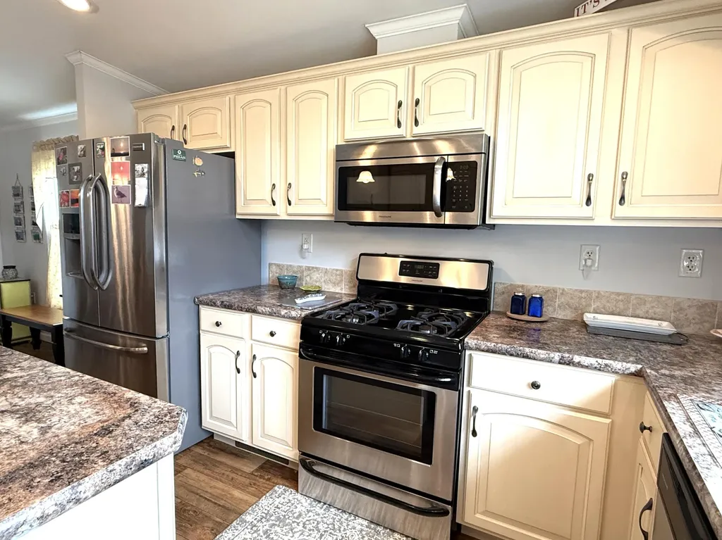 87 Anna Robert Circle Wells ME 04090