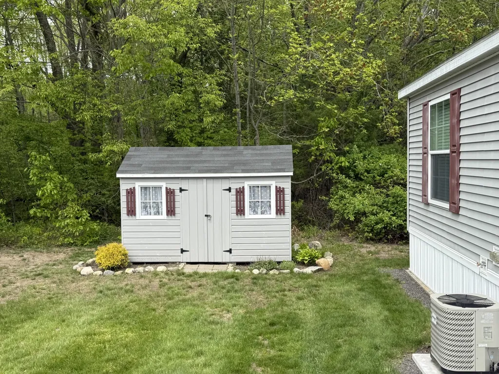 87 Anna Robert Circle Wells ME 04090
