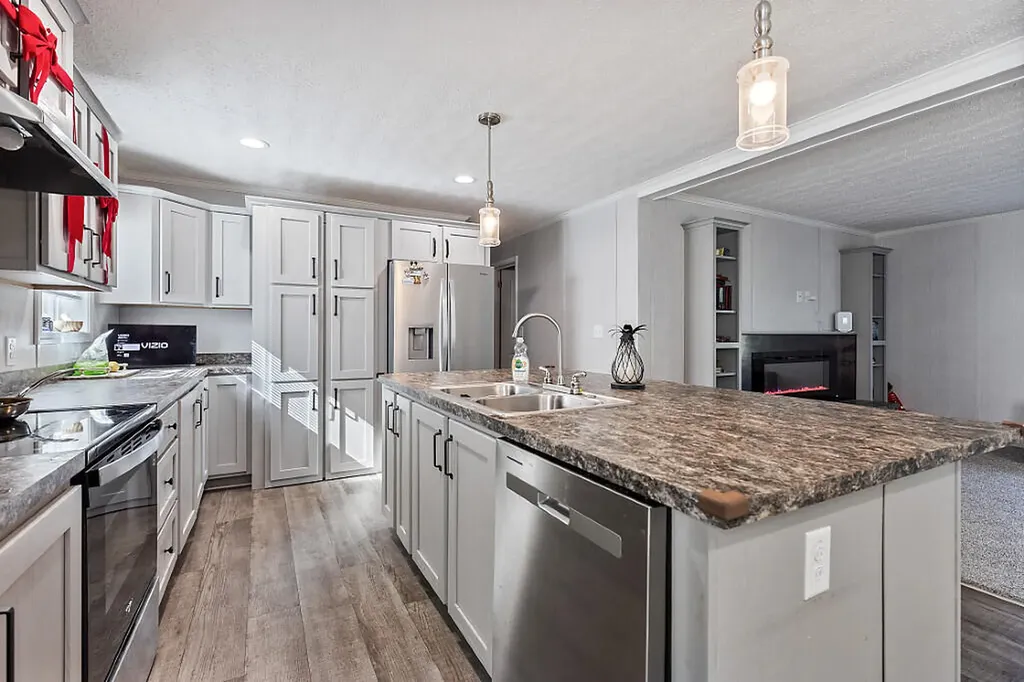 86 Mill Hill Road Vassalboro ME 04989