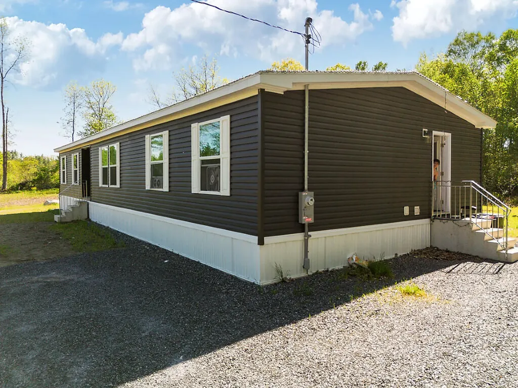 86 Mill Hill Road Vassalboro ME 04989